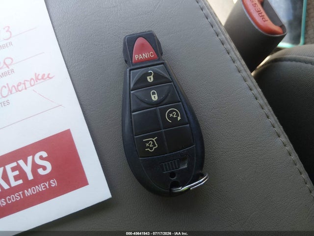 2009 Jeep Grand Cherokee Laredo მანქანა იყიდება აუქციონზე, vin: 1J8GR48K19C547848, აუქციონის ნომერი: 45641943