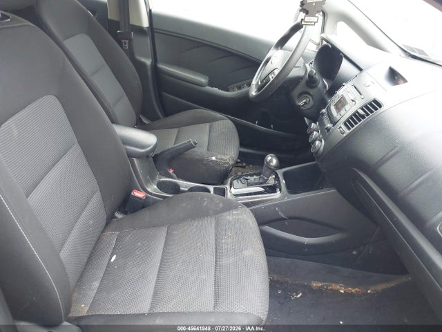 KIA FORTE LX 2017 3KPFK4A70HE090678 Image 5