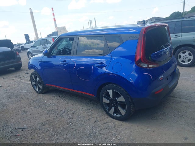 2020 Kia Soul Ex მანქანა იყიდება აუქციონზე, vin: KNDJ33AU9L7106702, აუქციონის ნომერი: 45641981