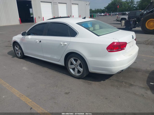 Продажа на аукционе авто 2013 Volkswagen Passat 2.5l Se, vin: 1VWBP7A32DC002873, номер лота: 45641983