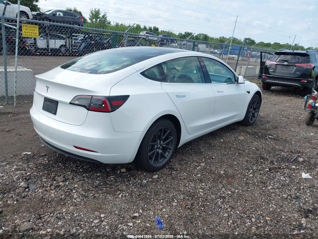 Продаж на аукціоні авто 2019 Tesla Model 3 Long Range/mid Range/standard Range/standard Range Plus, vin: 5YJ3E1EA1KF486618, номер лоту: 45641986