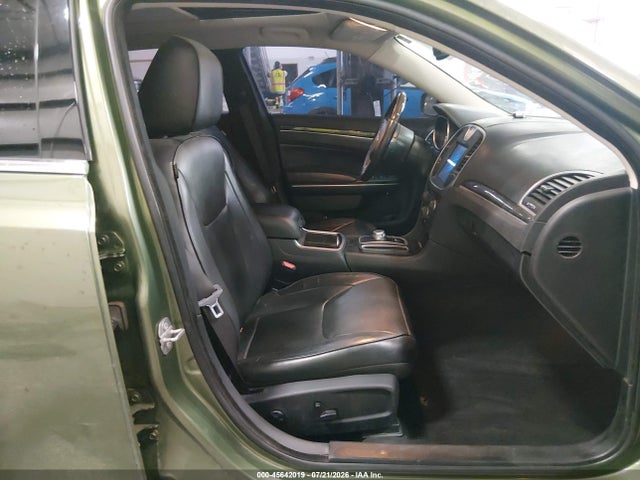 Продаж на аукціоні авто 2018 Chrysler 300 Limited, vin: 2C3CCAEGXJH324512, номер лоту: 45642019