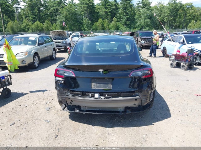 45642044 :رقم المزاد ، 5YJ3E1EA6NF287858 vin ، 2022 Tesla Model 3 Rear-wheel Drive مزاد بيع