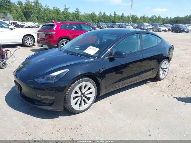 45642044 :رقم المزاد ، 5YJ3E1EA6NF287858 vin ، 2022 Tesla Model 3 Rear-wheel Drive مزاد بيع