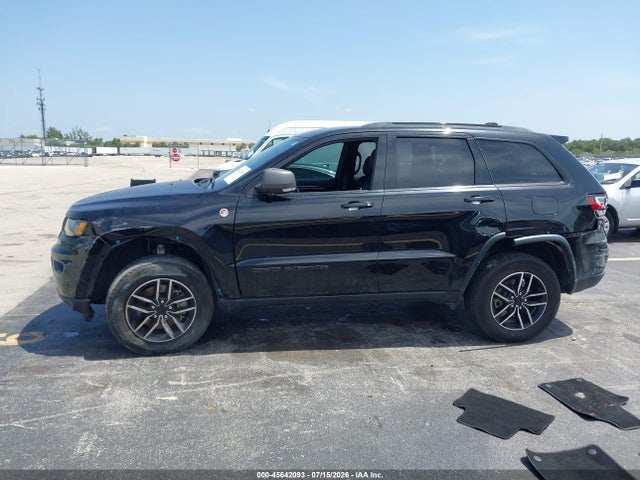 Auction sale of the 2021 Jeep Grand Cherokee Trailhawk 4x4, vin: 1C4RJFLGXMC670322, lot number: 45642093