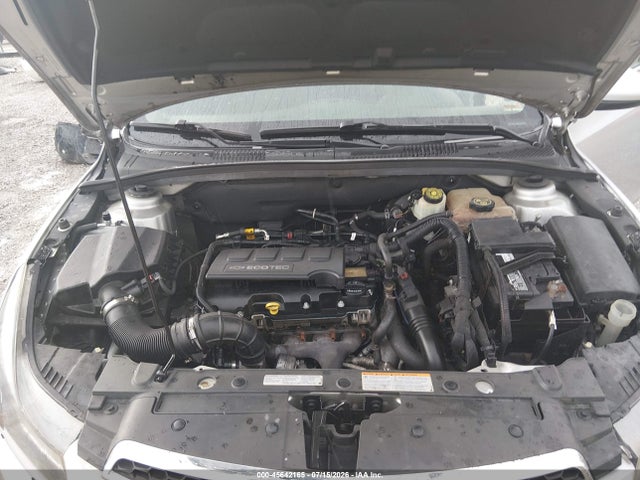 1G1PC5SB3E7250731 Chevrolet Cruze 1lt Auto