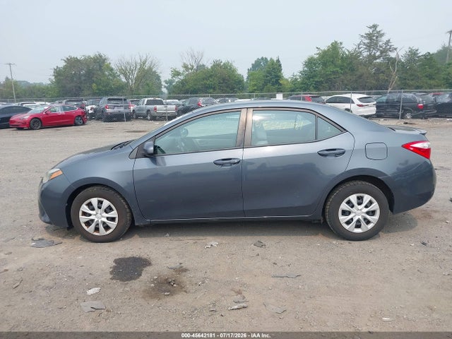 2015 Toyota Corolla Le Eco მანქანა იყიდება აუქციონზე, vin: 2T1BPRHE4FC268525, აუქციონის ნომერი: 45642181