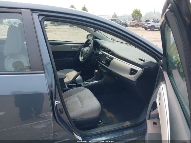 2015 Toyota Corolla Le Eco მანქანა იყიდება აუქციონზე, vin: 2T1BPRHE4FC268525, აუქციონის ნომერი: 45642181