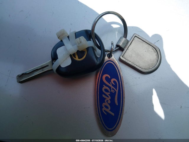 2003 Lexus Es 300 მანქანა იყიდება აუქციონზე, vin: JTHBF30G336009622, აუქციონის ნომერი: 45642208