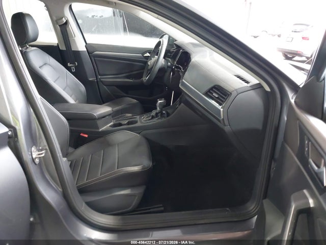 Aukcja sprzedaży 2024 Volkswagen Jetta 1.5t Se, vin: 3VW7M7BU1RM059240, numer aukcji: 45642212