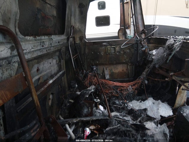 Auction sale of the 1997 Volvo Conventional Wg, vin: 4V4JDBPF6VN844721, lot number: 45642228