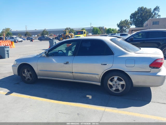 Aukcja sprzedaży 1998 Honda Accord Ex, vin: 1HGCG667XWA260345, numer aukcji: 45642243
