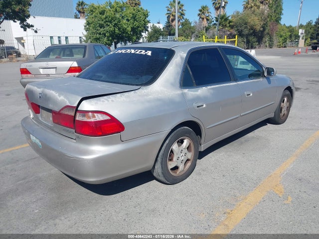 Aukcja sprzedaży 1998 Honda Accord Ex, vin: 1HGCG667XWA260345, numer aukcji: 45642243