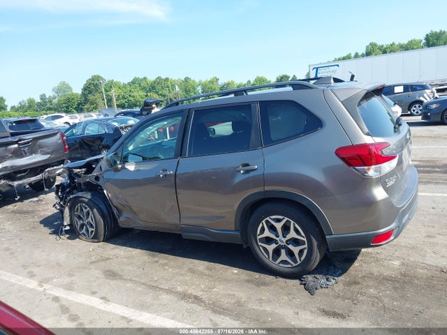 Продаж на аукціоні авто 2019 Subaru Forester Premium, vin: JF2SKAEC3KH407053, номер лоту: 45642255