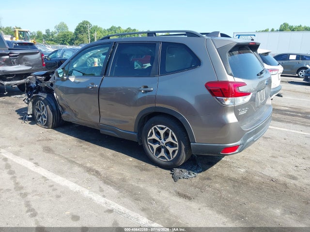 Продаж на аукціоні авто 2019 Subaru Forester Premium, vin: JF2SKAEC3KH407053, номер лоту: 45642255