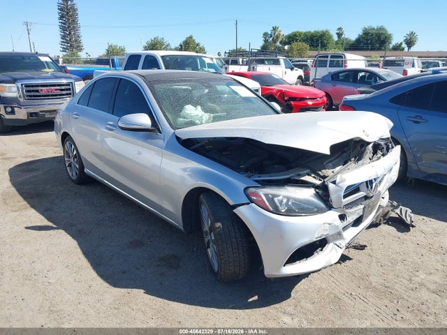 Mercedes-Benz C 300 2015 55SWF4JB9FU059332 zdjęcie główne