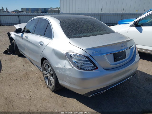 Mercedes-Benz C 300 2015 55SWF4JB9FU059332 Image 3