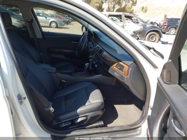 2009 Bmw 328i მანქანა იყიდება აუქციონზე, vin: WBAPH53599A438600, აუქციონის ნომერი: 45642332