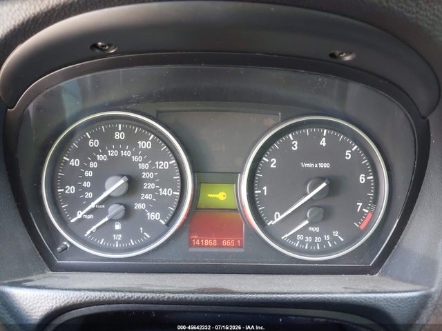 2009 Bmw 328i მანქანა იყიდება აუქციონზე, vin: WBAPH53599A438600, აუქციონის ნომერი: 45642332