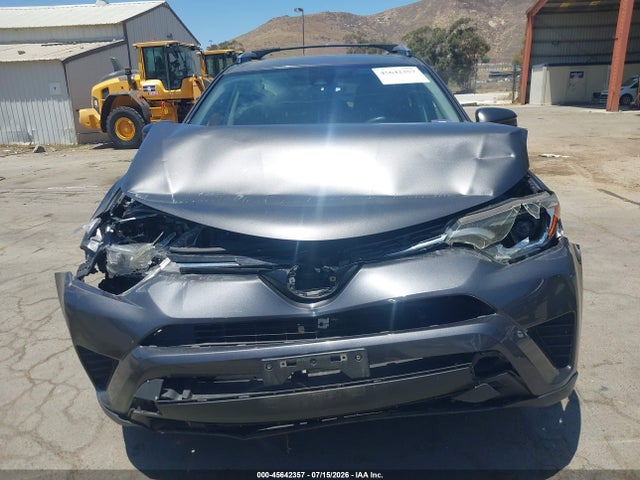 Toyota RAV4 LE 2017 JTMBFREV2HJ131680 Image 13