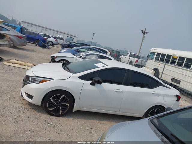 2024 Nissan Versa 1.6 Sr მანქანა იყიდება აუქციონზე, vin: 3N1CN8FV9RL921474, აუქციონის ნომერი: 45642367