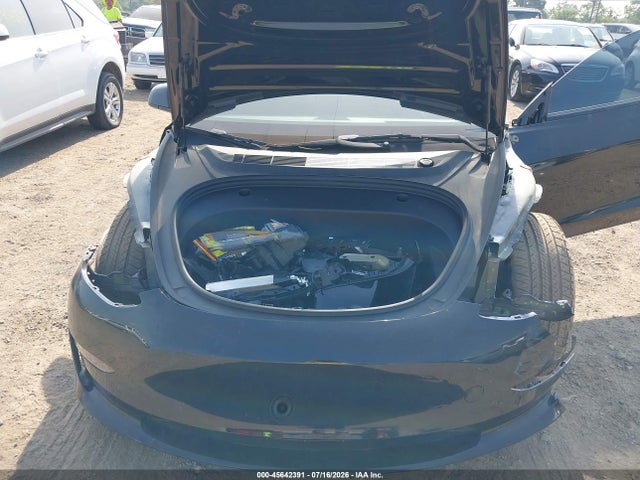 Tesla Model 3 Long Range Dual Motor All-wheel Drive 2022 5YJ3E1EB3NF174376 Image 10