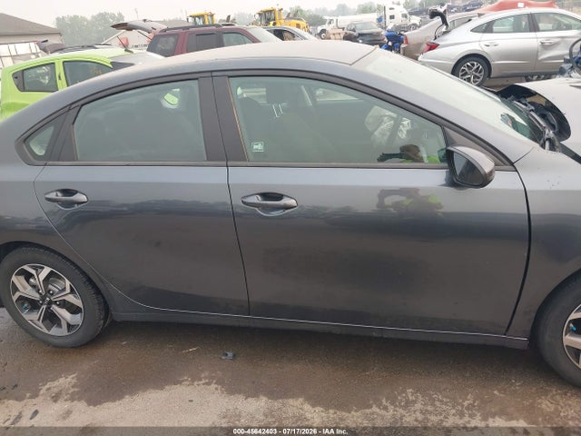 Продажа на аукционе авто 2021 Kia Forte Lxs, vin: 3KPF24AD6ME300961, номер лота: 45642403