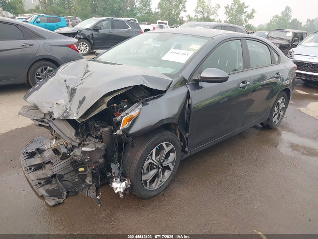 Продажа на аукционе авто 2021 Kia Forte Lxs, vin: 3KPF24AD6ME300961, номер лота: 45642403