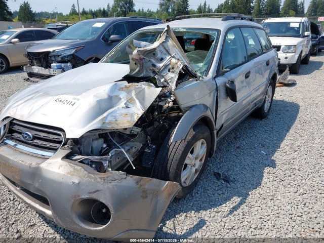 45642414 :رقم المزاد ، 4S4BP61C257383918 vin ، 2005 Subaru Outback 2.5i مزاد بيع