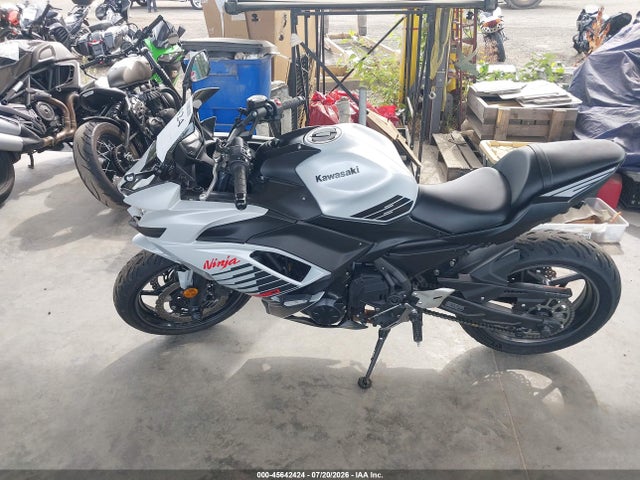 Kawasaki Ex650 P 2026 ML5EXEP11TDAH1369 Image 13