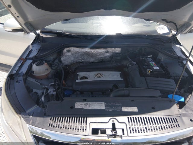 Aukcja sprzedaży 2011 Volkswagen Tiguan Se, vin: WVGAV7AX6BW548204, numer aukcji: 45642428