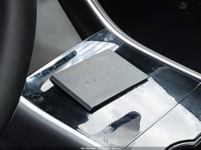5YJ3E1EB1KF452607 Tesla Model 3 Long Range/performance