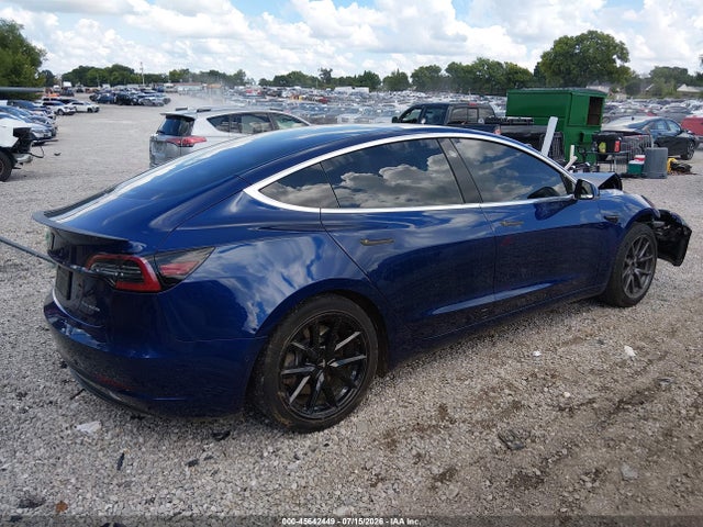 5YJ3E1EB1KF452607 Tesla Model 3 Long Range/performance