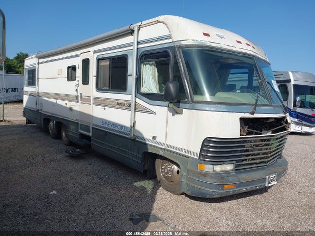 45642489 :رقم المزاد ، 1GBKP37N8M3313247 vin ، 1992 Chevrolet P30 مزاد بيع