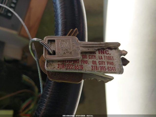 45642489 :رقم المزاد ، 1GBKP37N8M3313247 vin ، 1992 Chevrolet P30 مزاد بيع