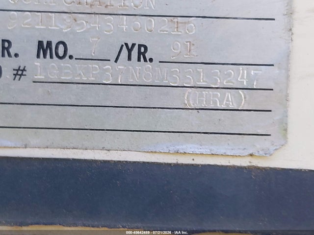 45642489 :رقم المزاد ، 1GBKP37N8M3313247 vin ، 1992 Chevrolet P30 مزاد بيع