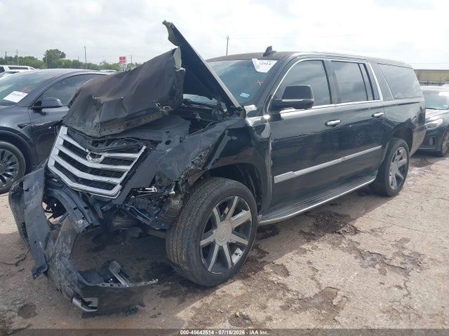 45642514 :رقم المزاد ، 1GYS3SKJ8FR645463 vin ، 2015 Cadillac Escalade Esv Luxury مزاد بيع