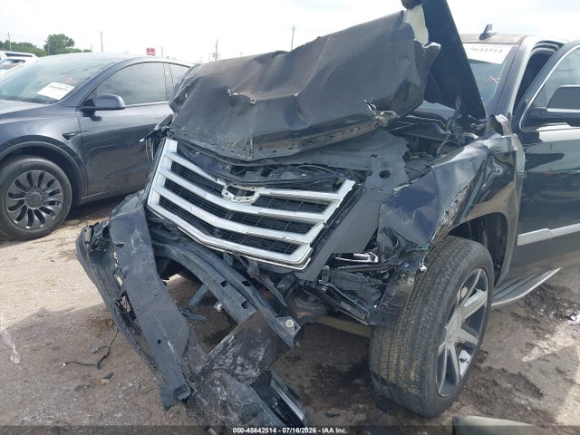 45642514 :رقم المزاد ، 1GYS3SKJ8FR645463 vin ، 2015 Cadillac Escalade Esv Luxury مزاد بيع