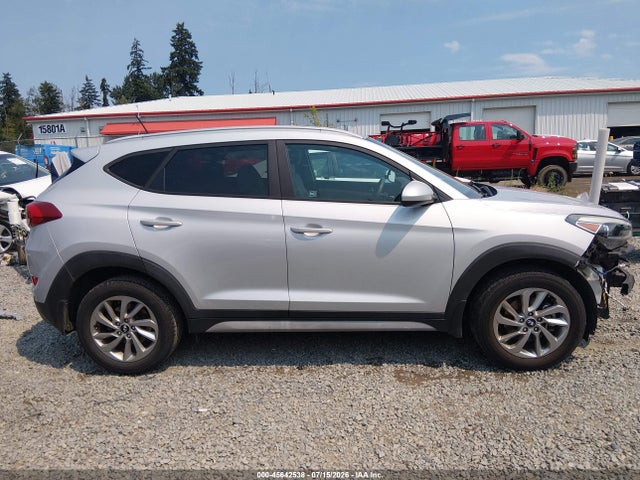 Hyundai TUCSON SE 2017 KM8J33A41HU555070 Image 14