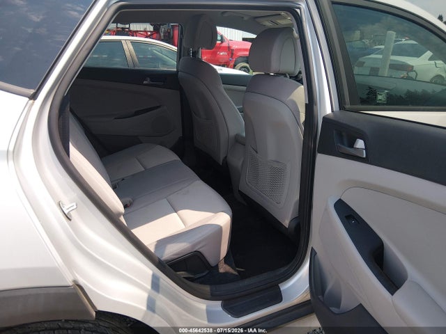 Hyundai TUCSON SE 2017 KM8J33A41HU555070 Image 19