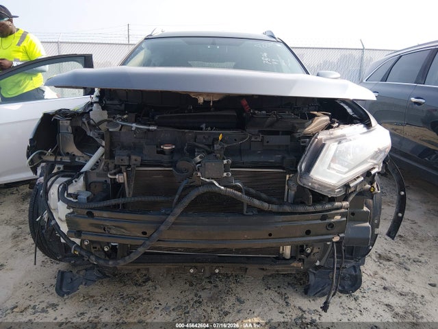 2018 Nissan Rogue Sv მანქანა იყიდება აუქციონზე, vin: KNMAT2MT6JP520322, აუქციონის ნომერი: 45642604