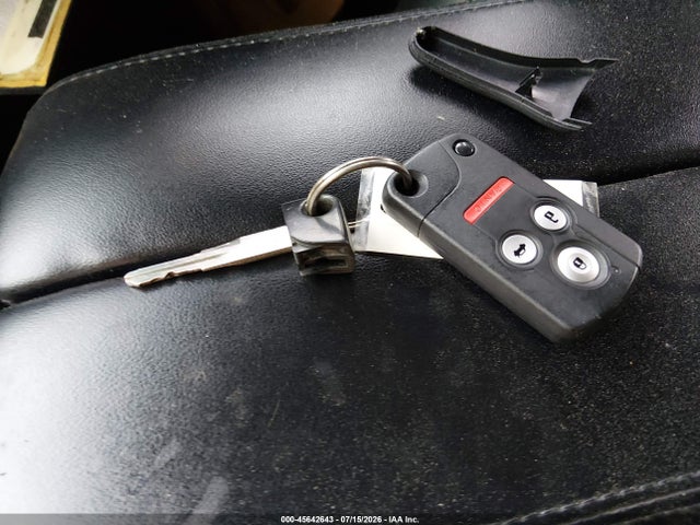 45642643 :رقم المزاد ، JH4KB16677C001836 vin ، 2007 Acura Rl 3.5 مزاد بيع