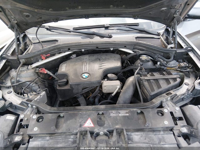 45642667 :رقم المزاد ، 5UXWZ7C59F0M82748 vin ، 2015 Bmw X3 Sdrive28i مزاد بيع