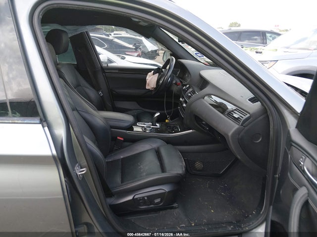 45642667 :رقم المزاد ، 5UXWZ7C59F0M82748 vin ، 2015 Bmw X3 Sdrive28i مزاد بيع