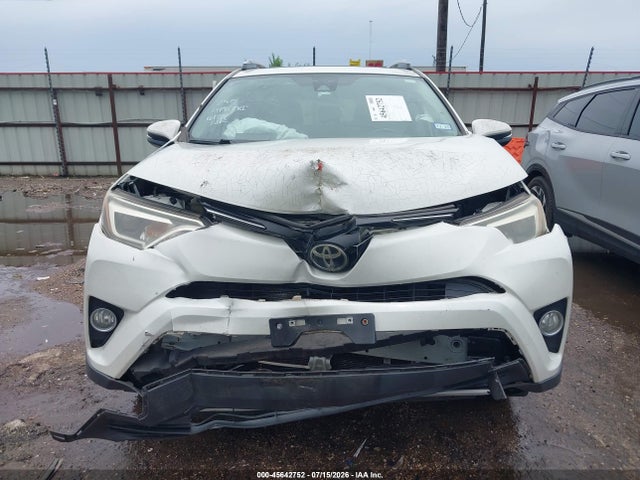 2018 Toyota Rav4 Limited მანქანა იყიდება აუქციონზე, vin: JTMYFREV5JJ156590, აუქციონის ნომერი: 45642752