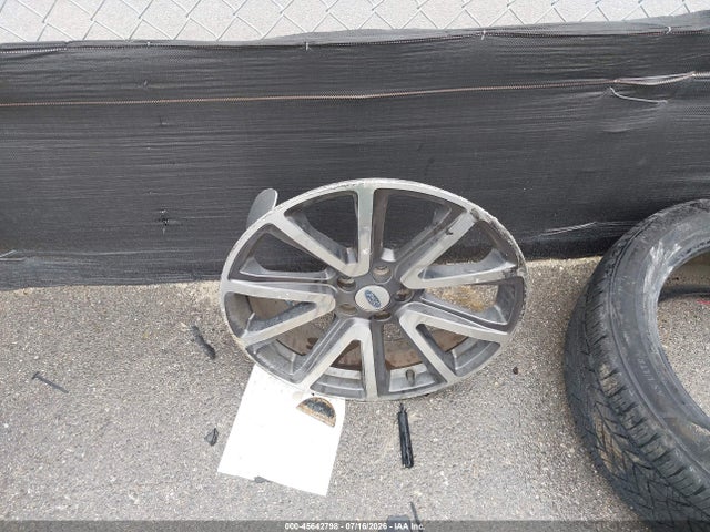 1FM5K7D89FGC15560 Ford EXPLORER XLT