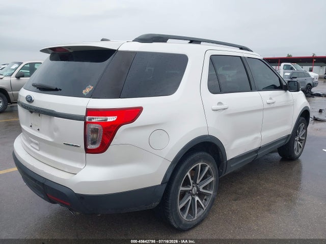 1FM5K7D89FGC15560 Ford EXPLORER XLT