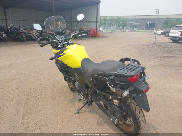 Suzuki DL650 2021 JS1C733B9M7100502 Image 3