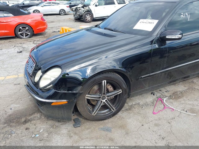 45642805 :رقم المزاد ، WDBUF70J96A890257 vin ، 2006 Mercedes-benz E 500 مزاد بيع