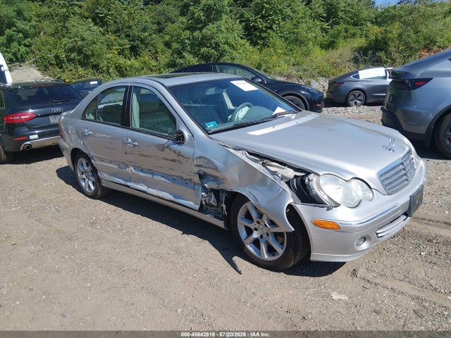 45642816 :رقم المزاد ، WDBRF92H77F927533 vin ، 2007 Mercedes-benz C 280 Luxury 4matic مزاد بيع
